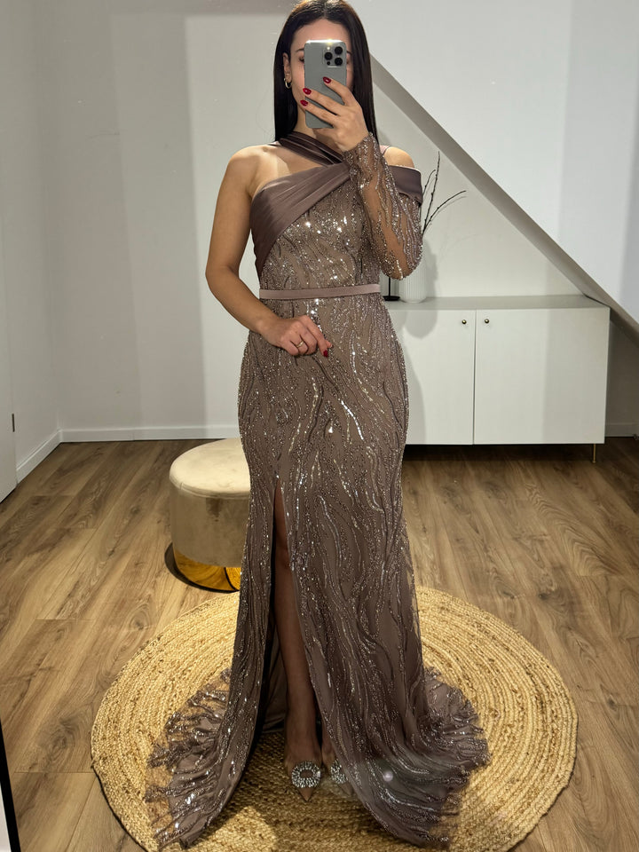 YASMIN